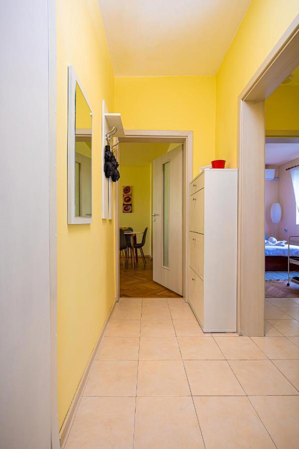 The Cozy Home 1-Bedroom In Central Пловдив Экстерьер фото